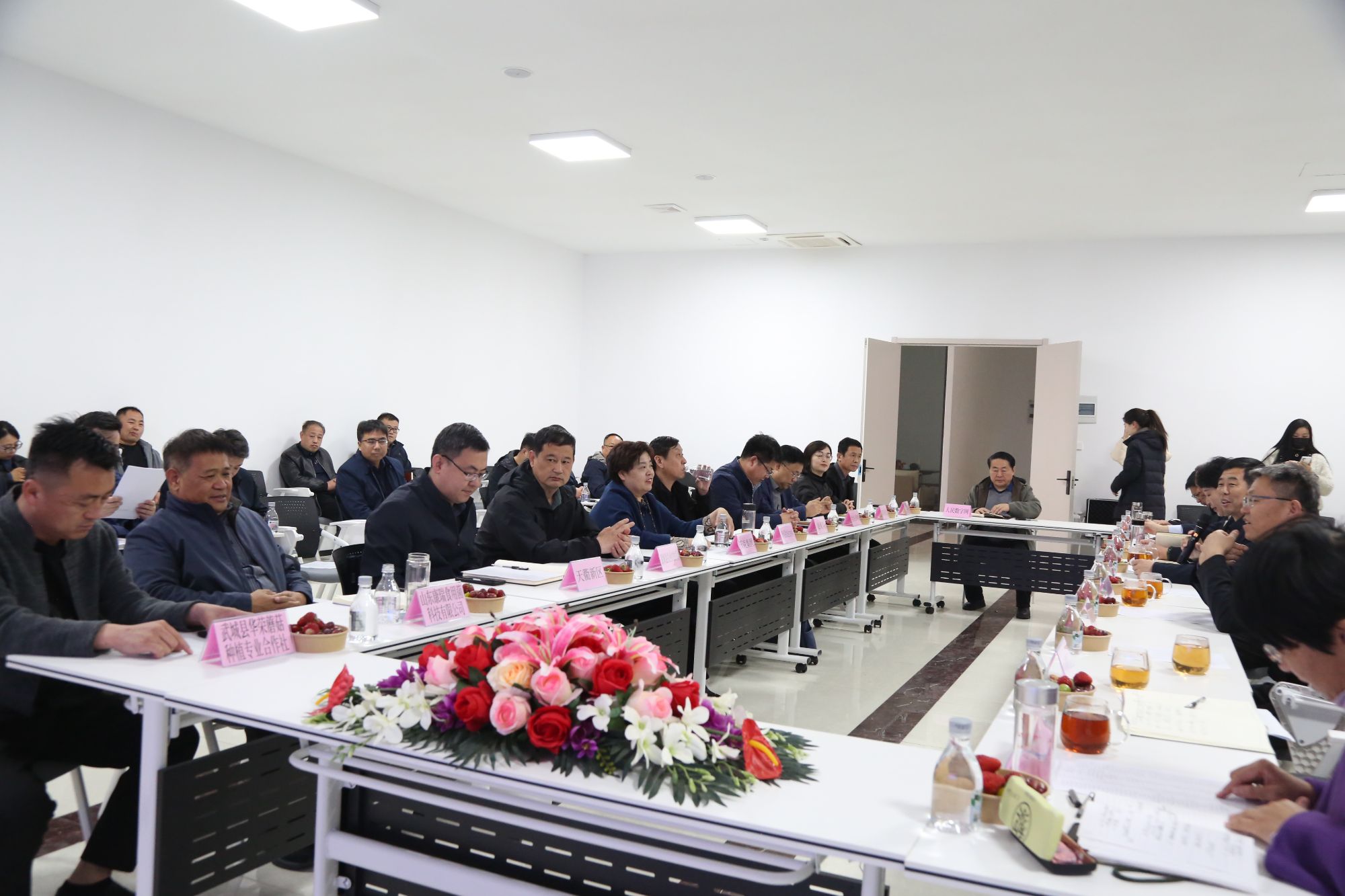 德州市推進食用菌智慧化發展座談會在沃克集團隆重舉行